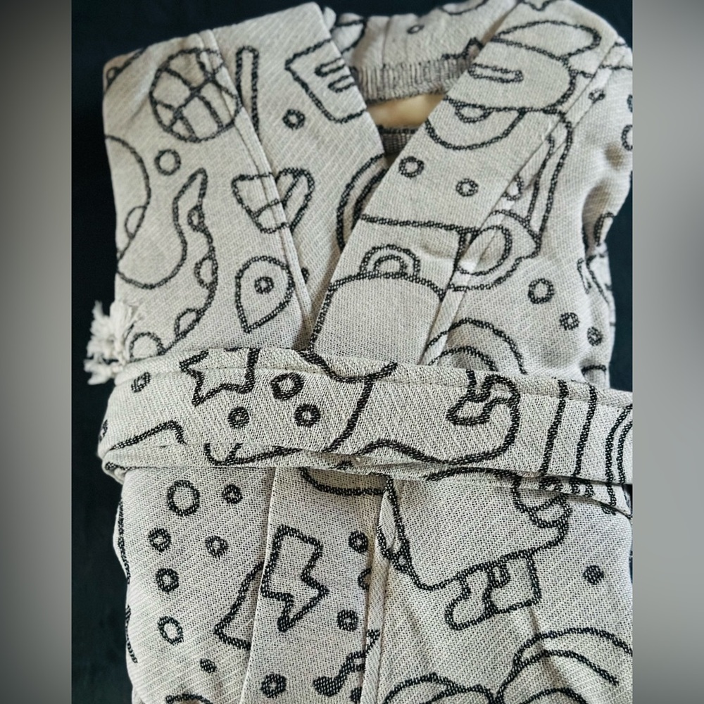 Bathrobe| Loungewear | Fun patterned Collection Double Sided Robe, L/XL - Picture 2 of 5